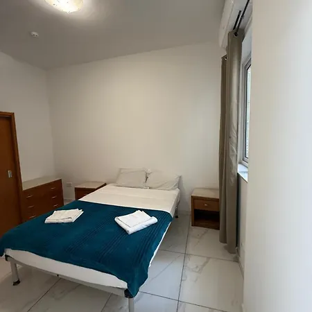 2-bedroom In R1a Apartament