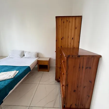 Lejlighed 2-bedroom In R1a *