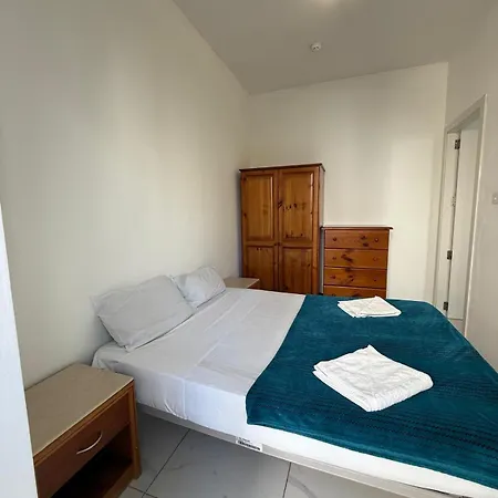 Lejlighed 2-bedroom In R1a *